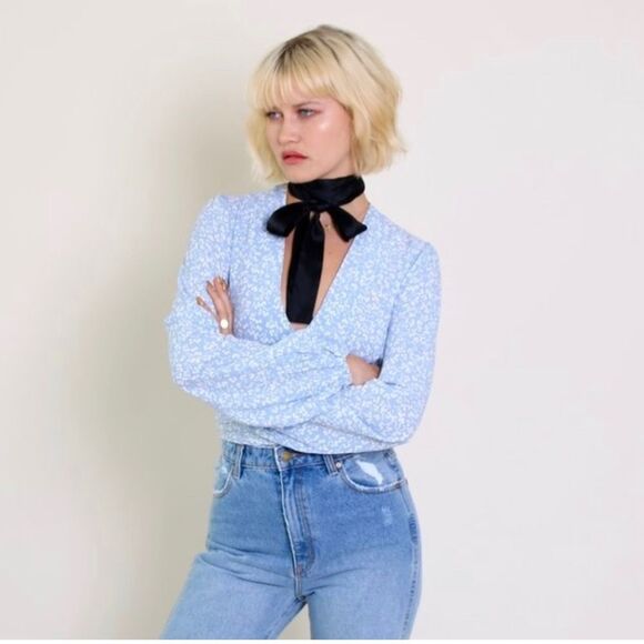 Rolla's Layla Wrap Blouse - Picture 2 of 12